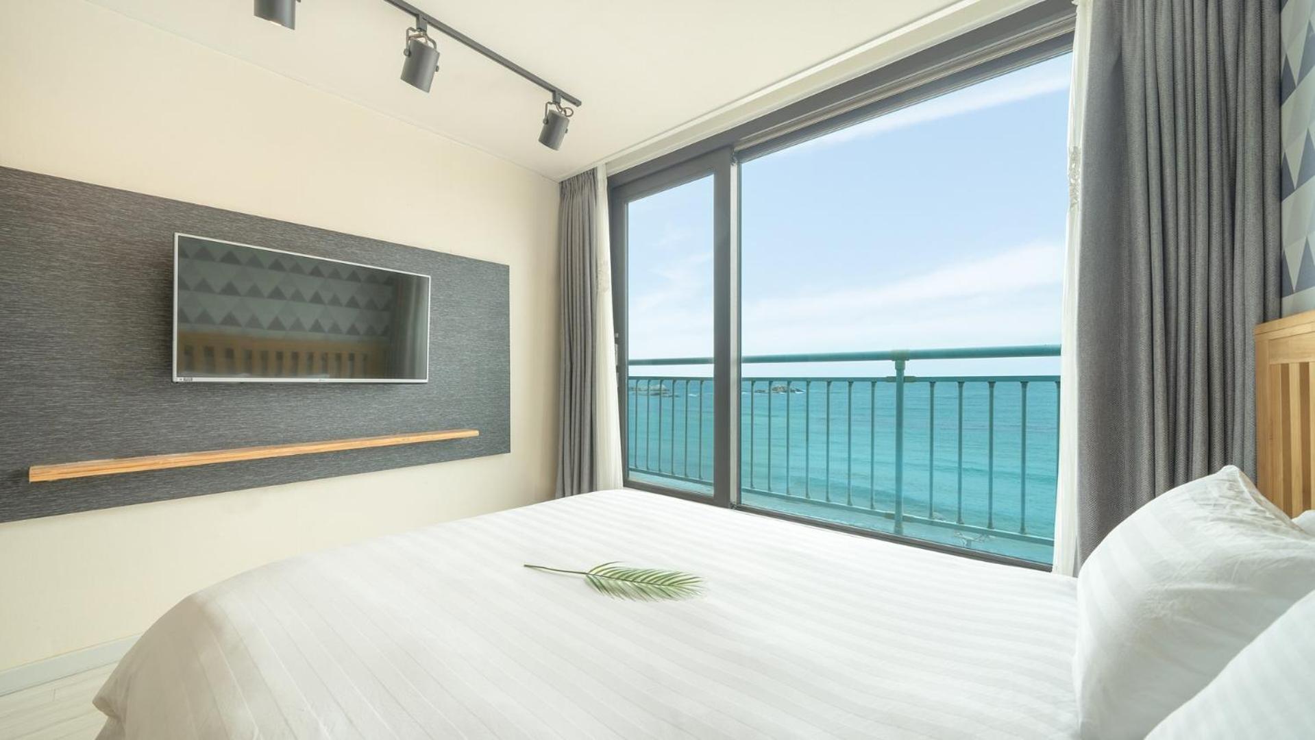 Goseong Littlesquare Oceanview Pension Værelse billede