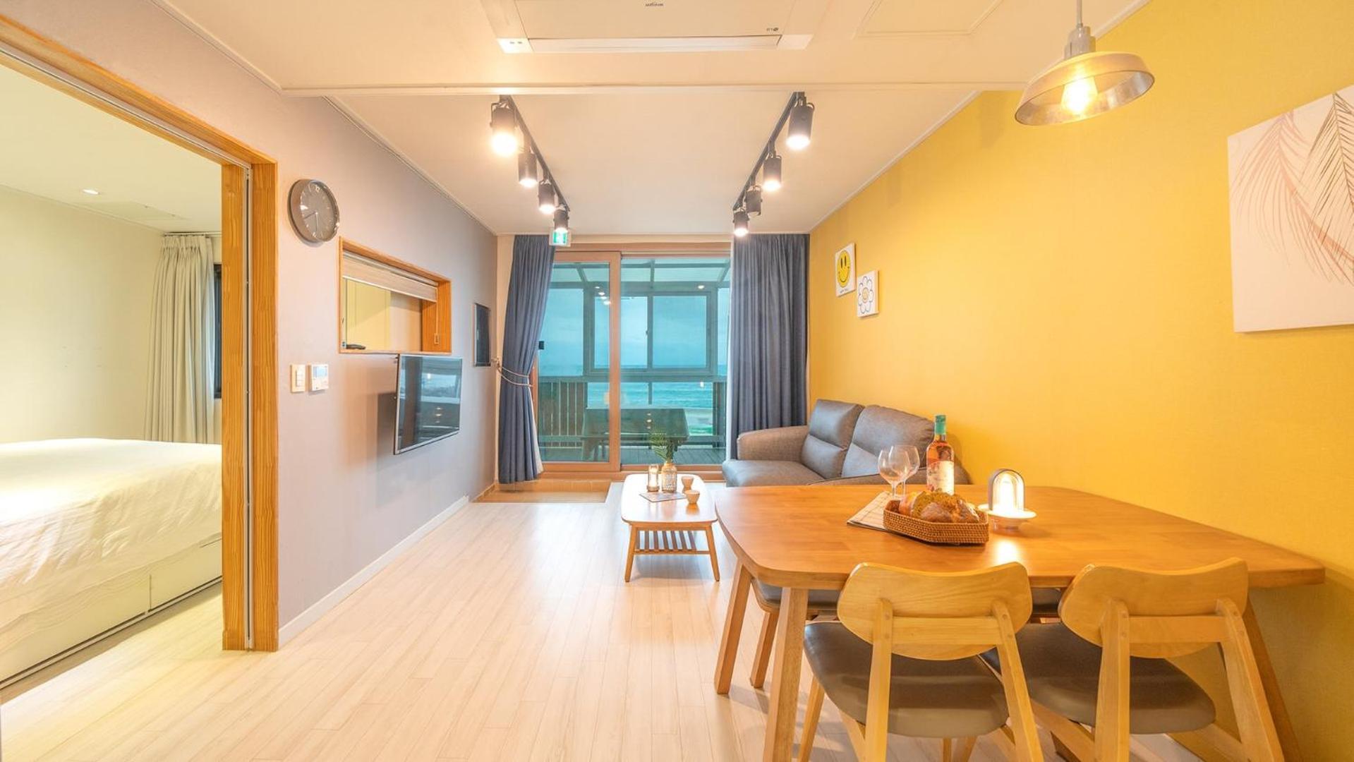 Goseong Littlesquare Oceanview Pension Værelse billede