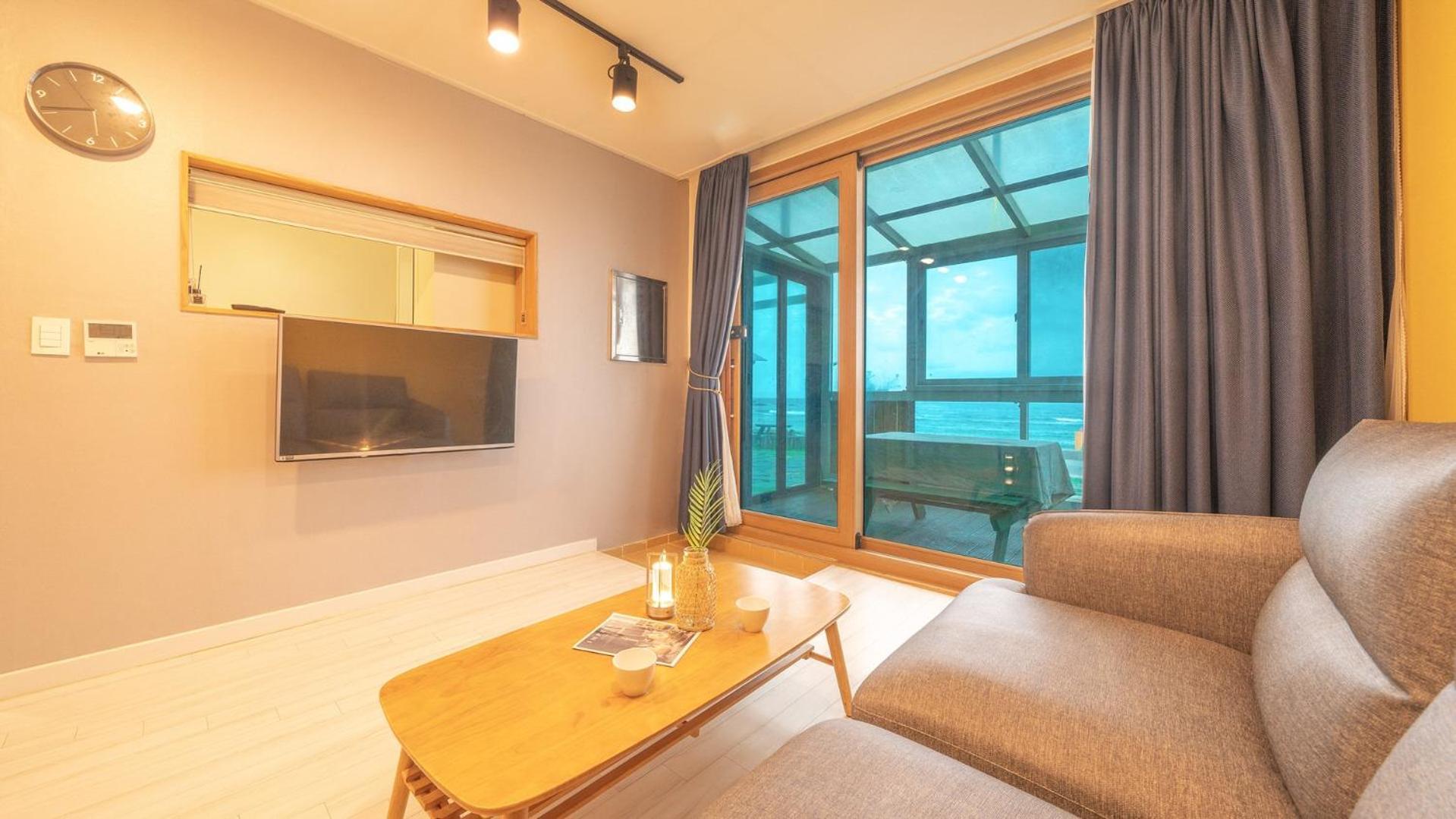 Goseong Littlesquare Oceanview Pension Værelse billede